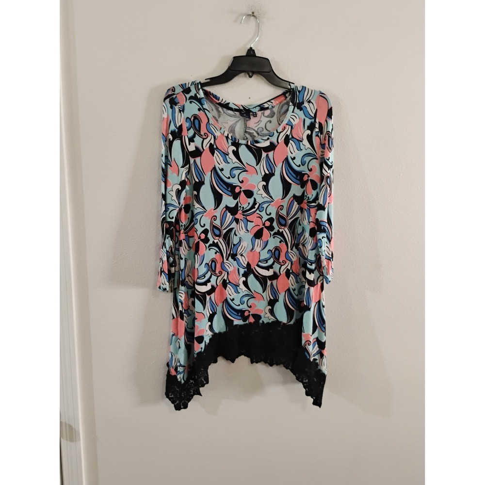 Kaari Blue Womens Paisley Floral Sharkbite Lace Trim Tunic Top Blue Pink Medium